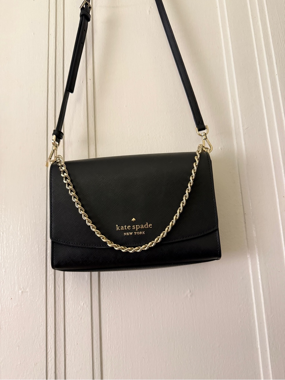 kate spade New York Black Leather Chain Shoulder Bag